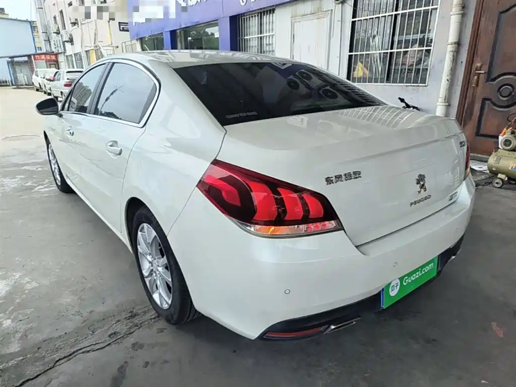 Peugeot 508 2015 1.6THP Auto Excellence Edition фото 5