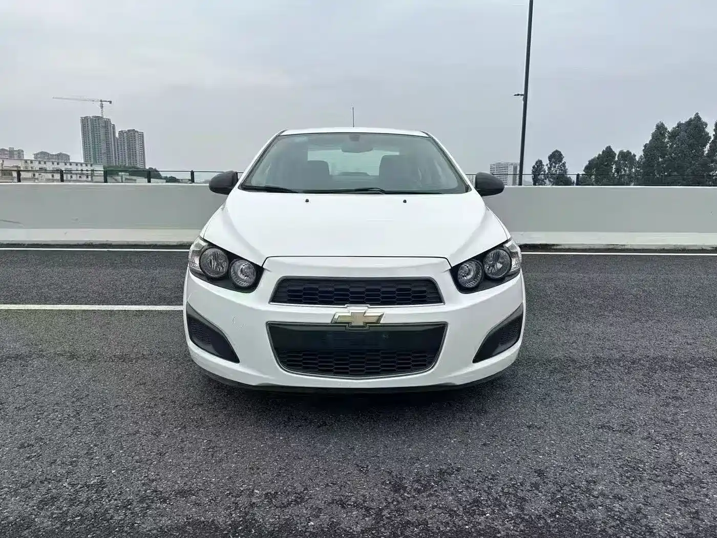 Chevrolet Aveo 2013 2011 Sedan 1.4L MT SL