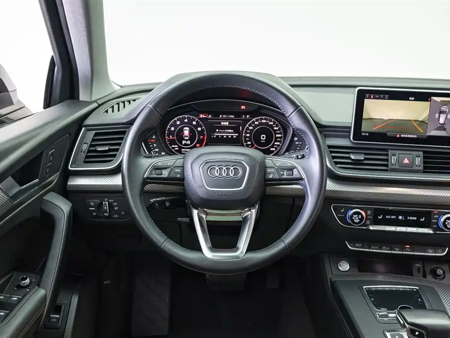 Audi Q5L 2020 45 TFSI Exclusive Fashion фото 19