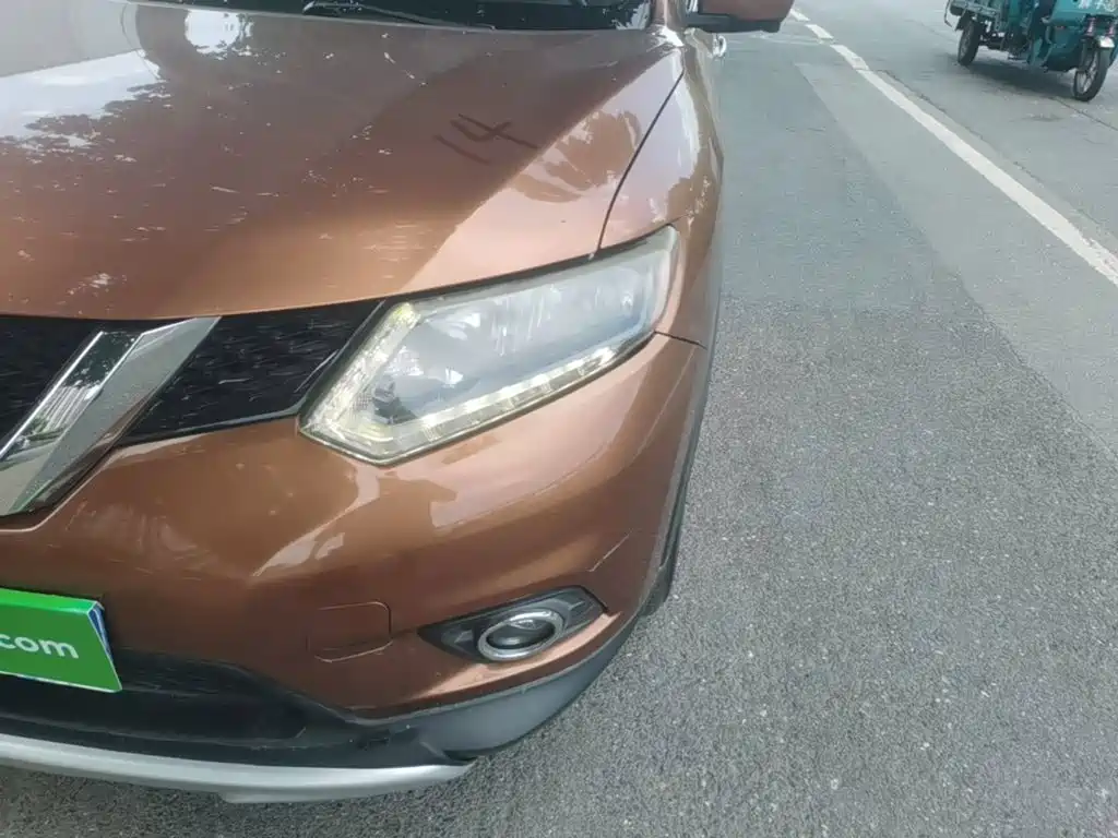 Фото 24 - Nissan X-Trail