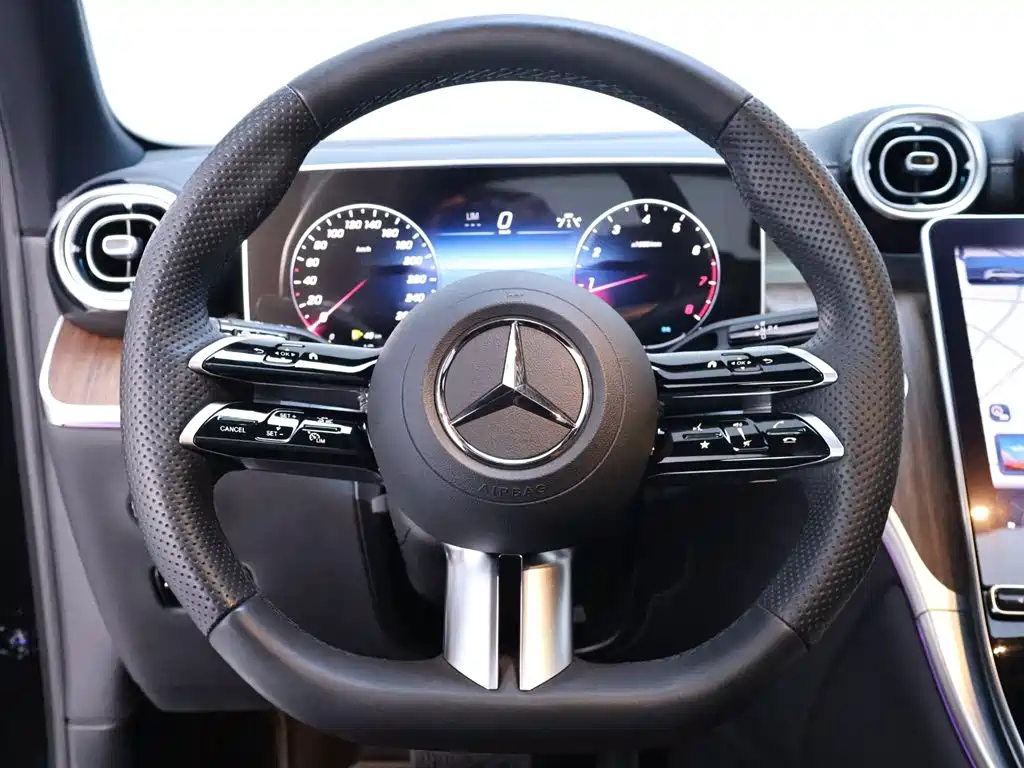 Mercedes-Benz GLC 2024 GLC 300 L 4MATIC Dynamic 5-seater фото 16