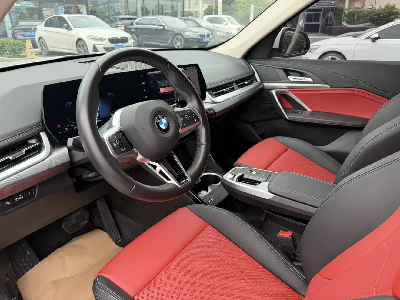 BMW X1 2023 sDrive25Li M Sport Package фото 4