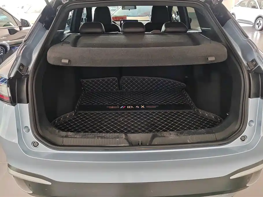 Volkswagen ID.4 X 2021 Pure+ Long Range Edition фото 4