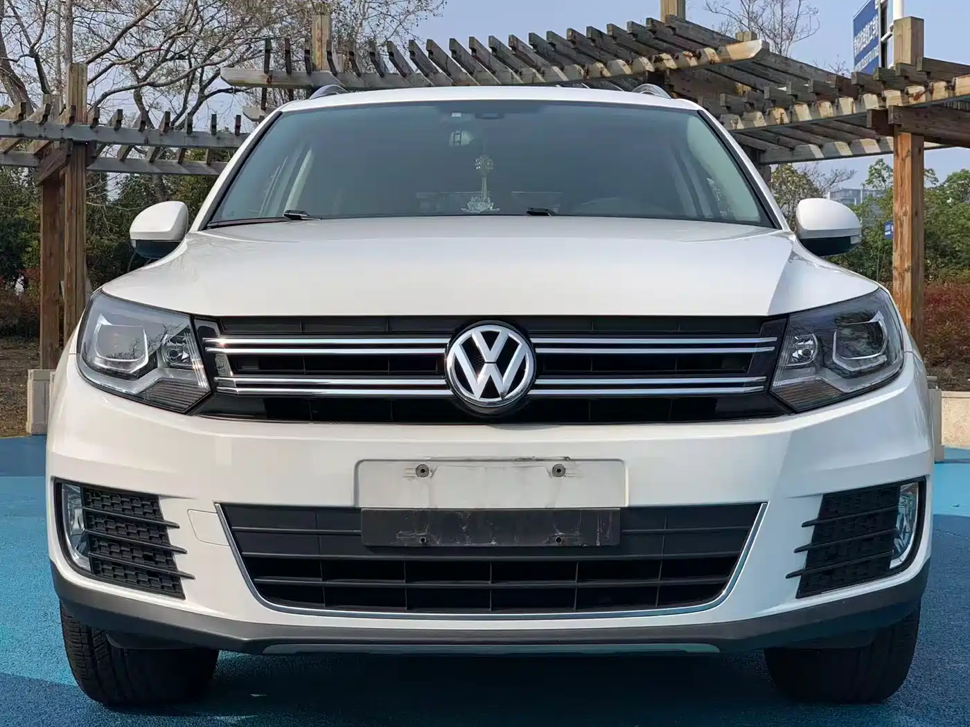 Volkswagen Tiguan 2015 1.8TSI Automatic 2WD Highline фото 2