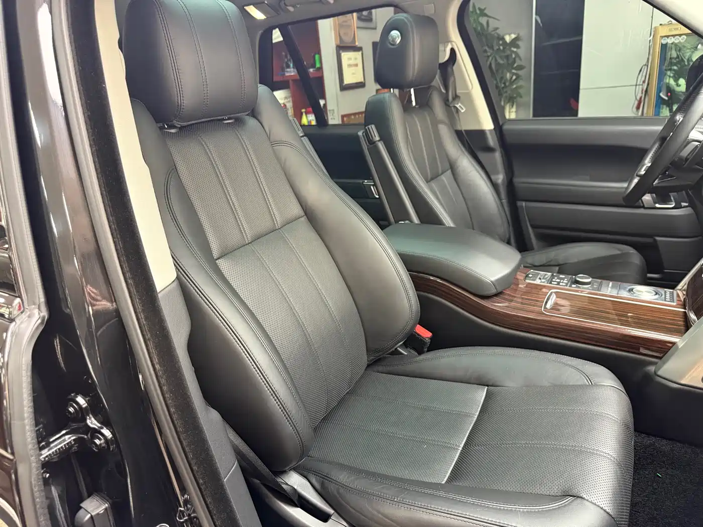 Land Rover Range Rover 2017 3.0 SC V6 Vogue фото 26