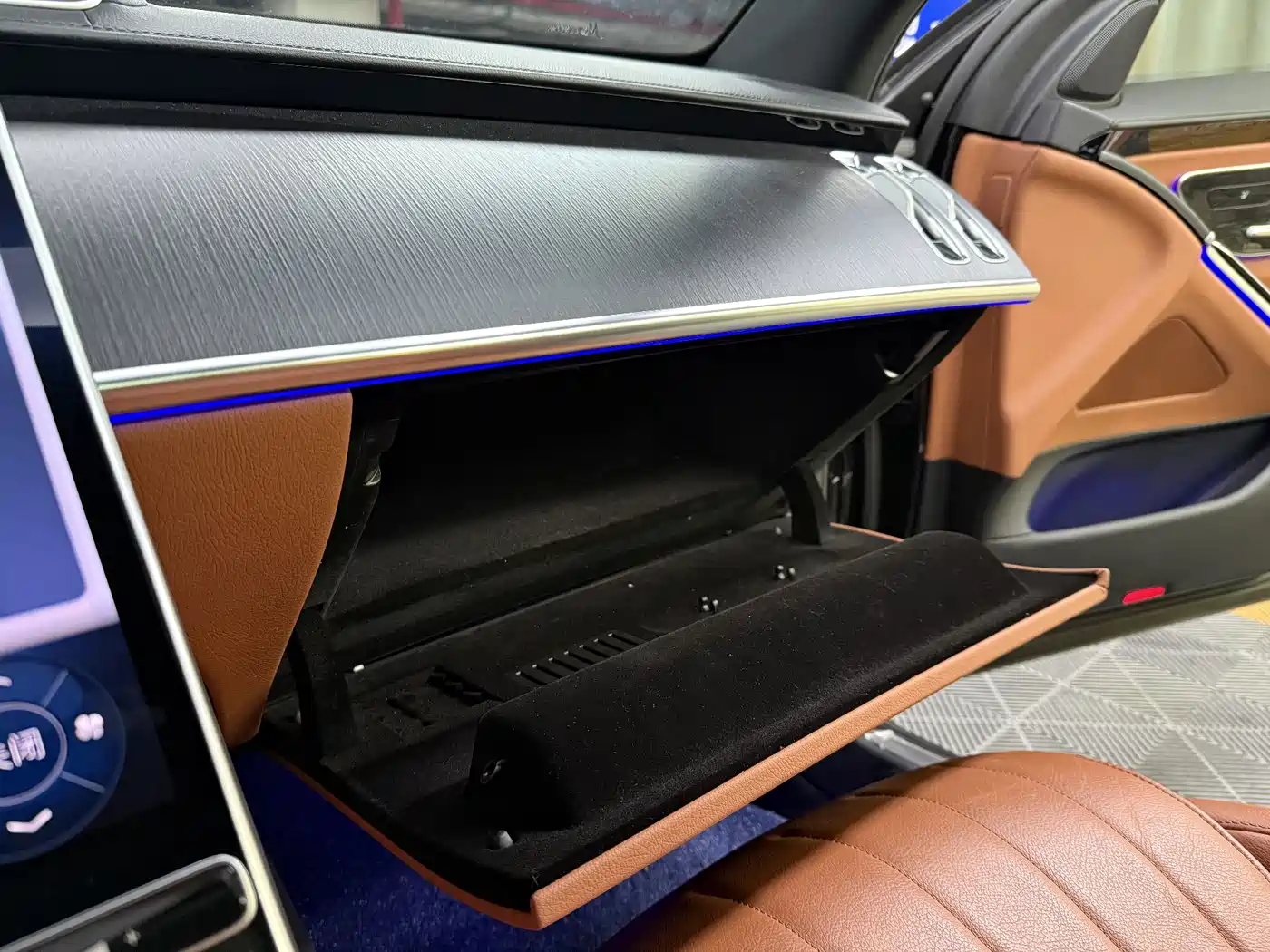Mercedes-Benz S-Class 2023 Model S 400 L Business Edition фото 28