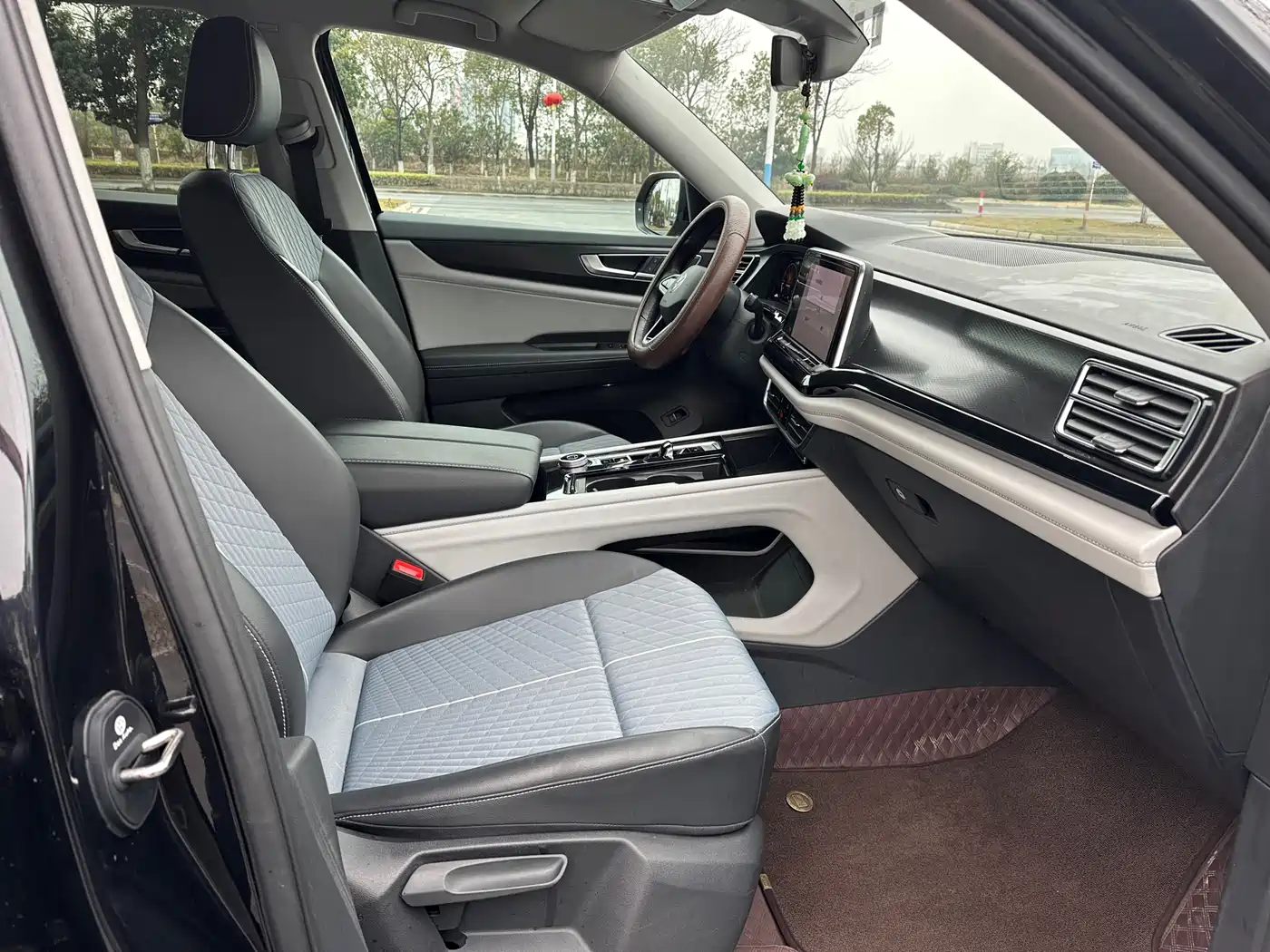 Фото 9 - Volkswagen Teramont