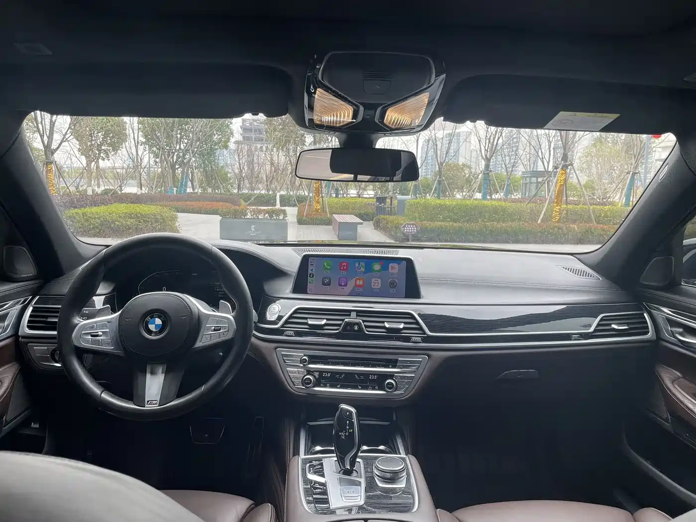 BMW 7 Series 2019 740Li Leading M Sport Package фото 4