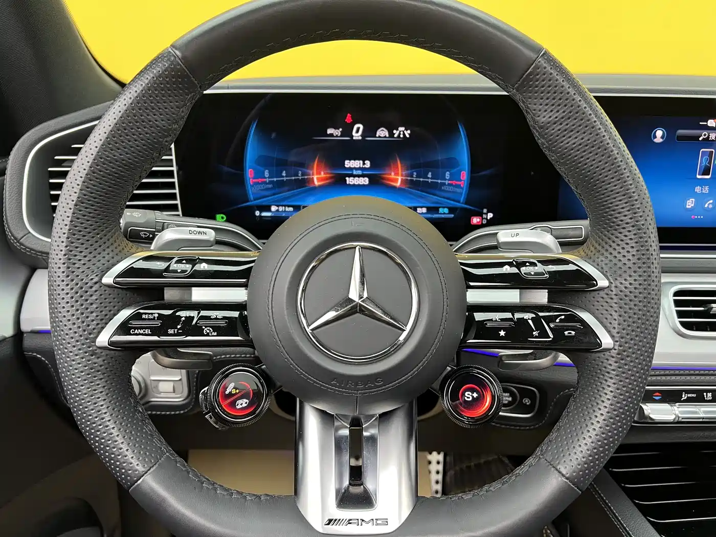 Mercedes-Benz GLE AMG 2023 AMG GLE 53 4MATIC+ фото 10