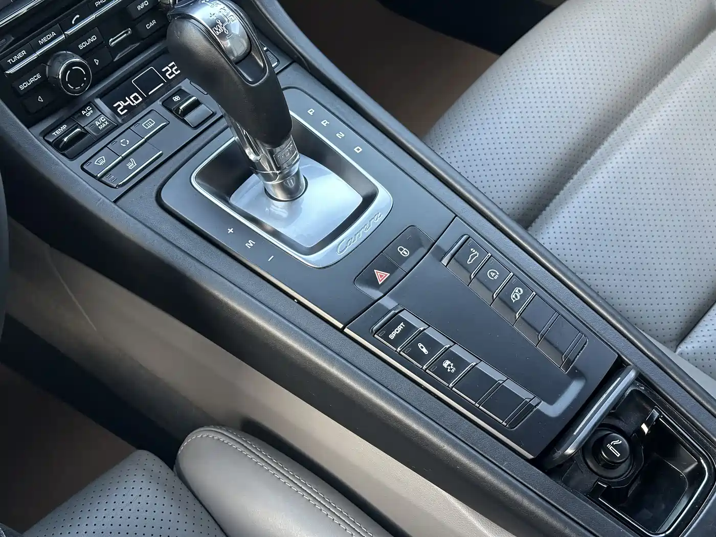 Porsche 911 2013 Carrera 4 3.4L фото 13
