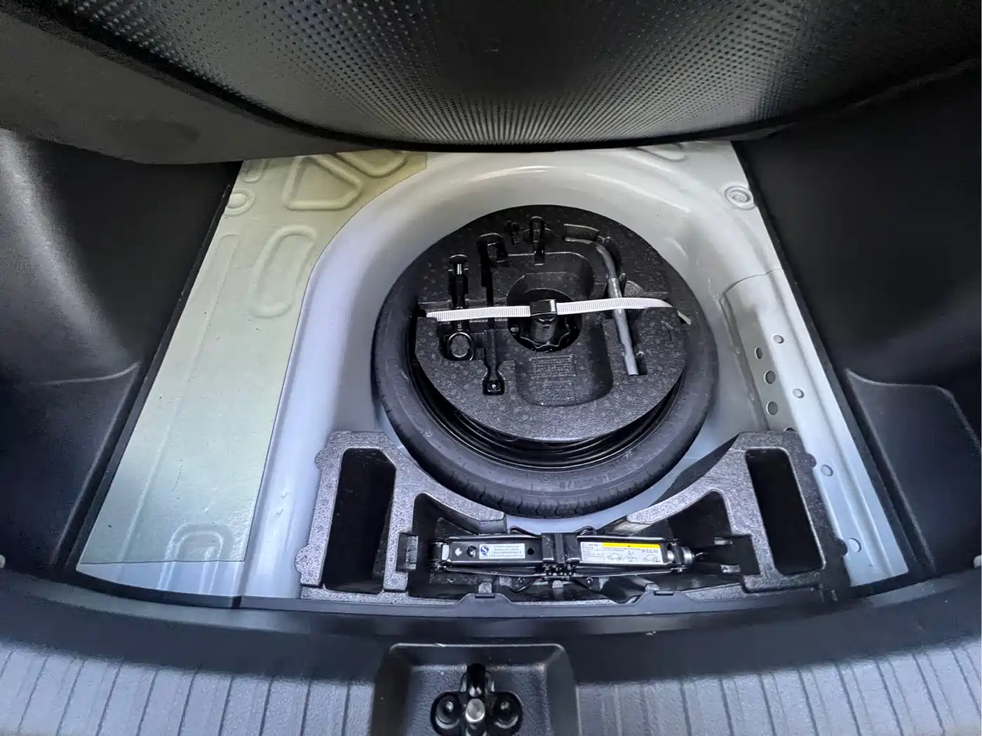 Škoda Kamiq 2023 1.5L Auto Comfort Edition фото 20