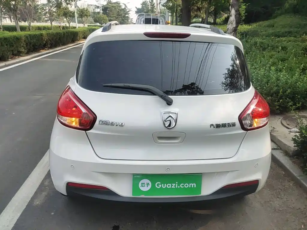 Фото 6 - Baojun 310