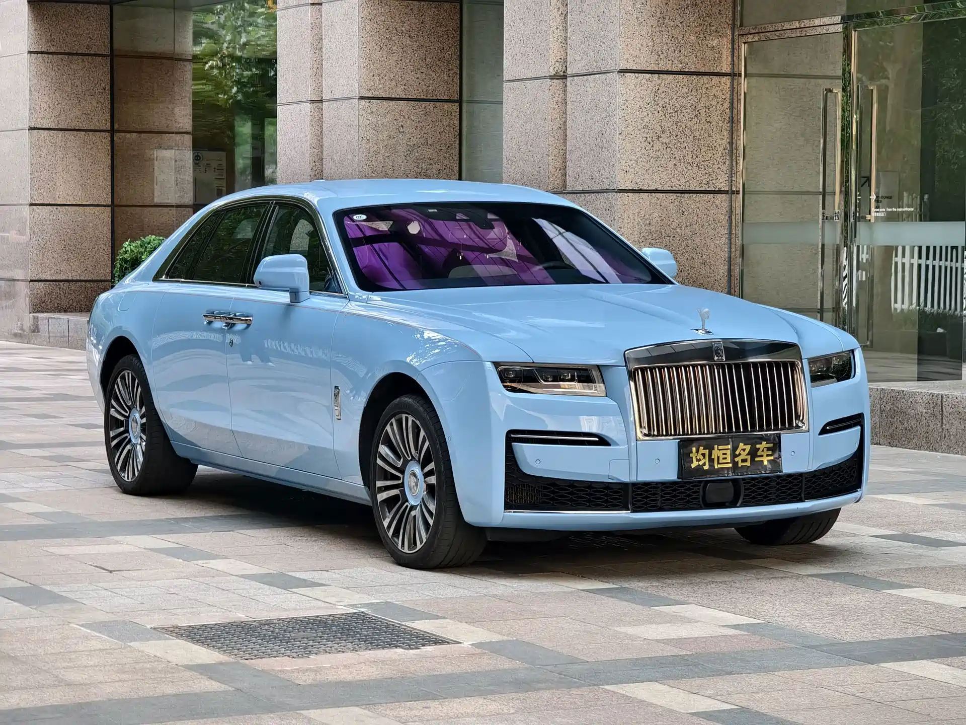 Фото 1 - Rolls-Royce Ghost