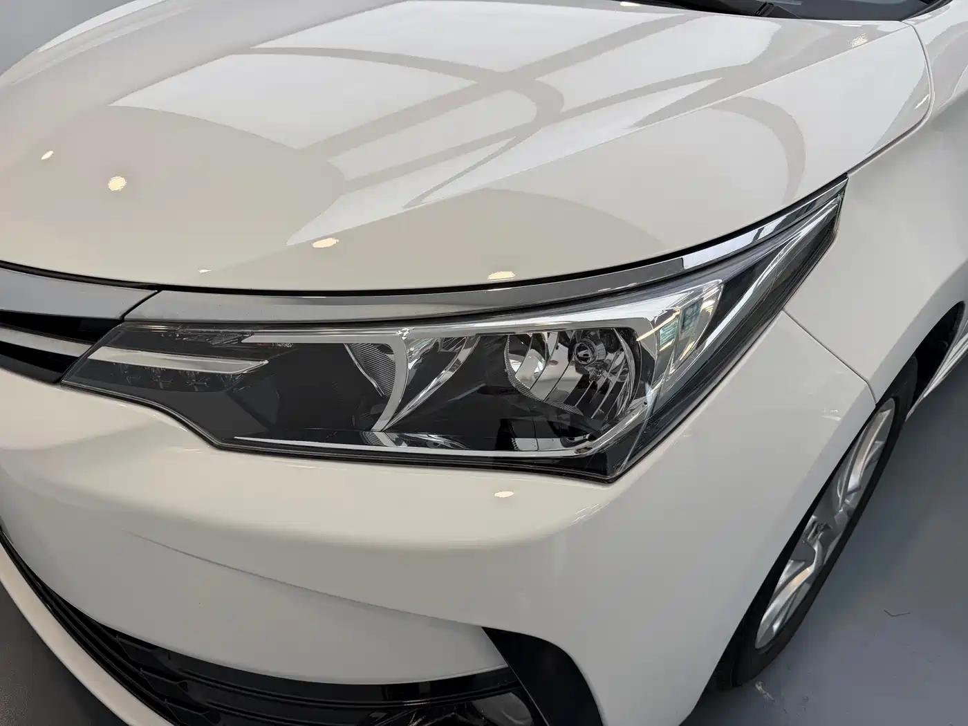 Toyota Corolla 2017 Facelift 1.2T S-CVT GL-i Leather Edition фото 11
