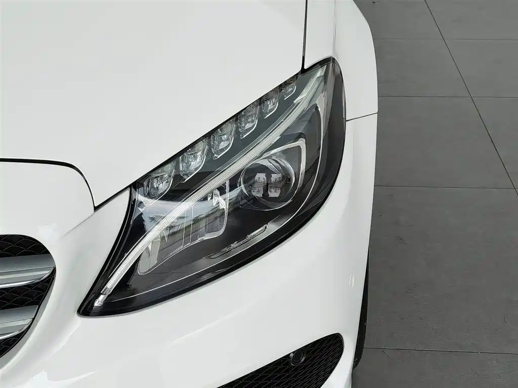 Mercedes-Benz C-Class 2017 C 200 L Sport фото 7