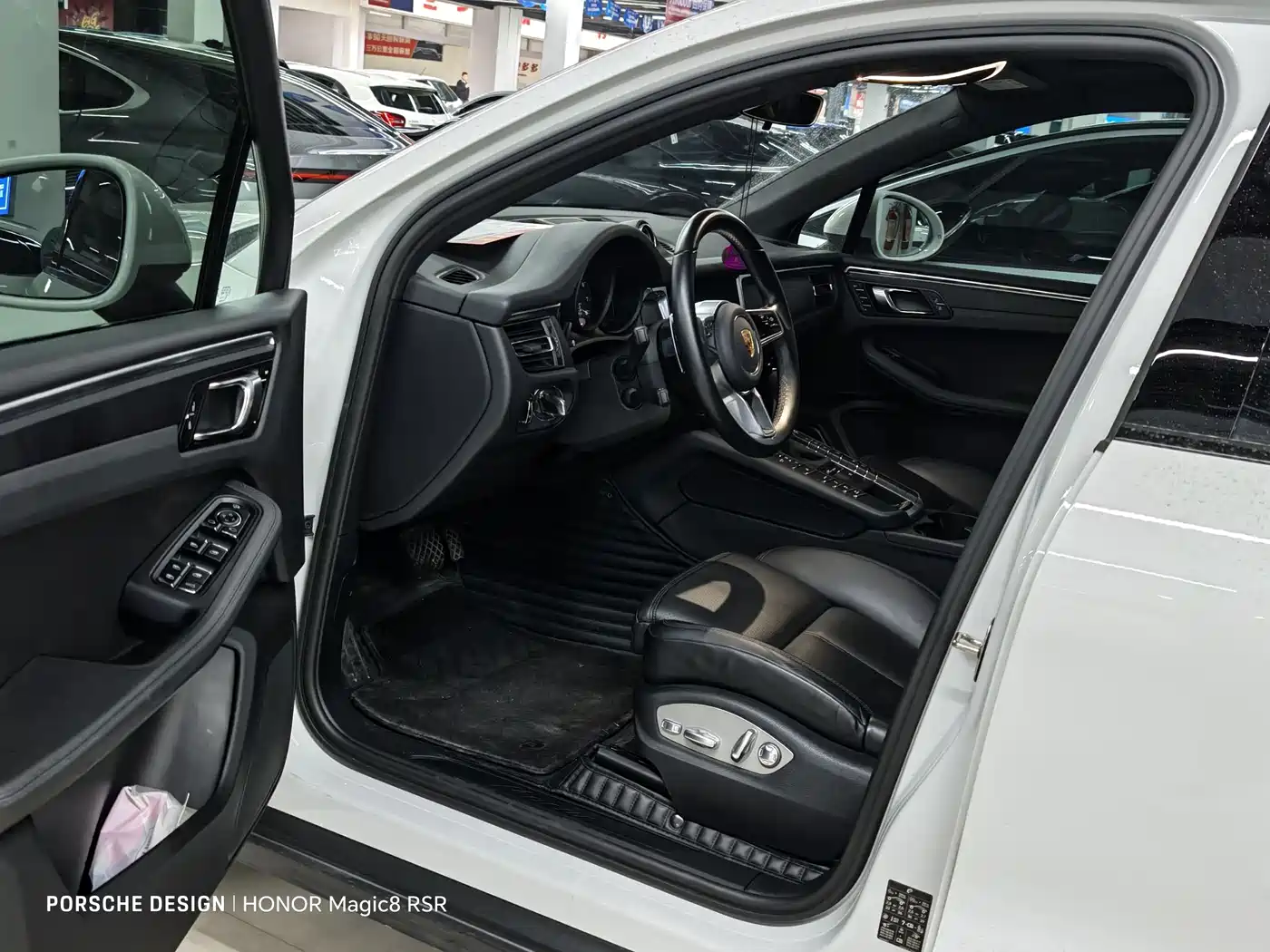Porsche Macan 2021 Macan 2.0T фото 2