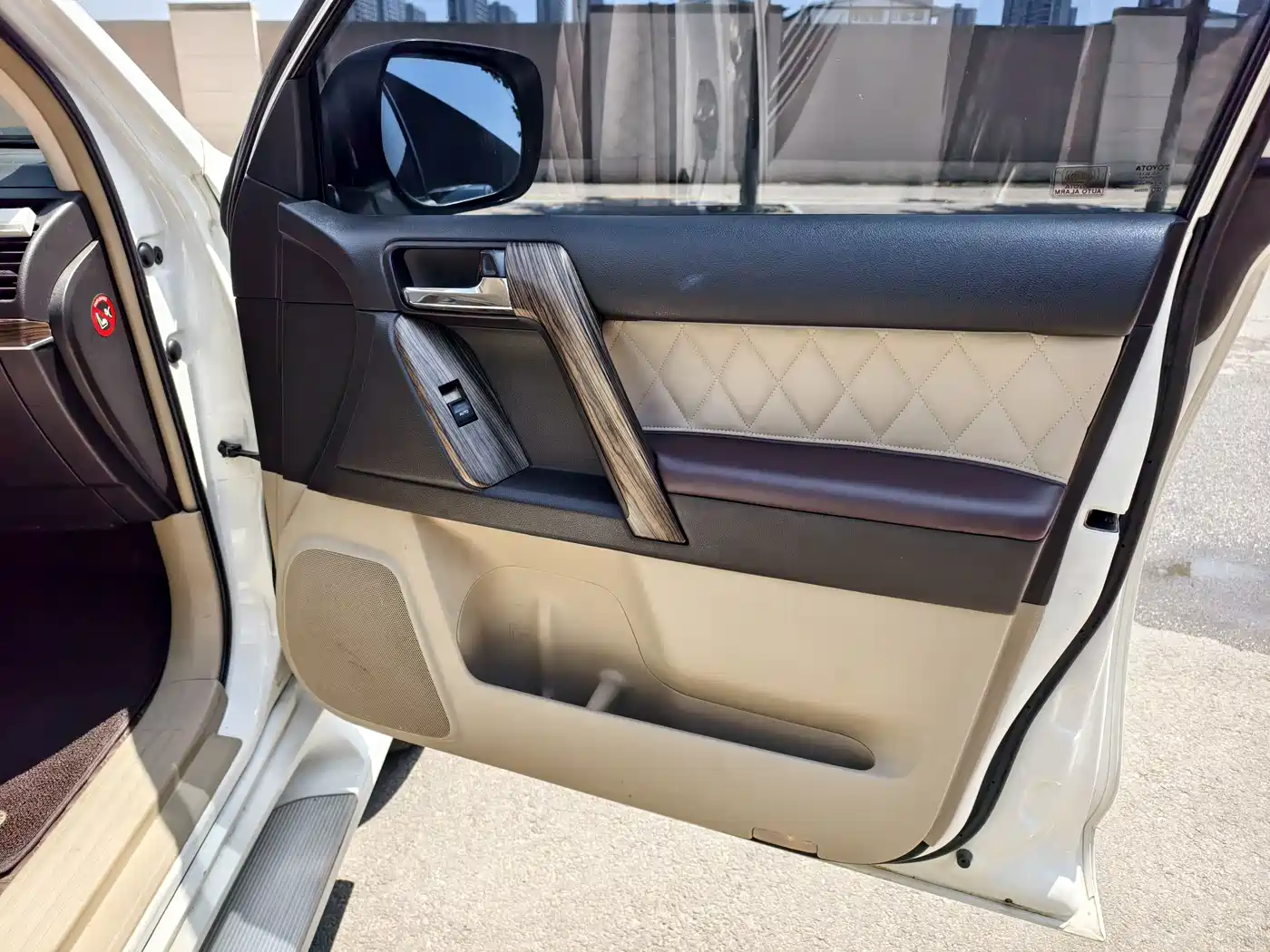 Toyota Prado 2010 4.0L Automatic TX фото 14