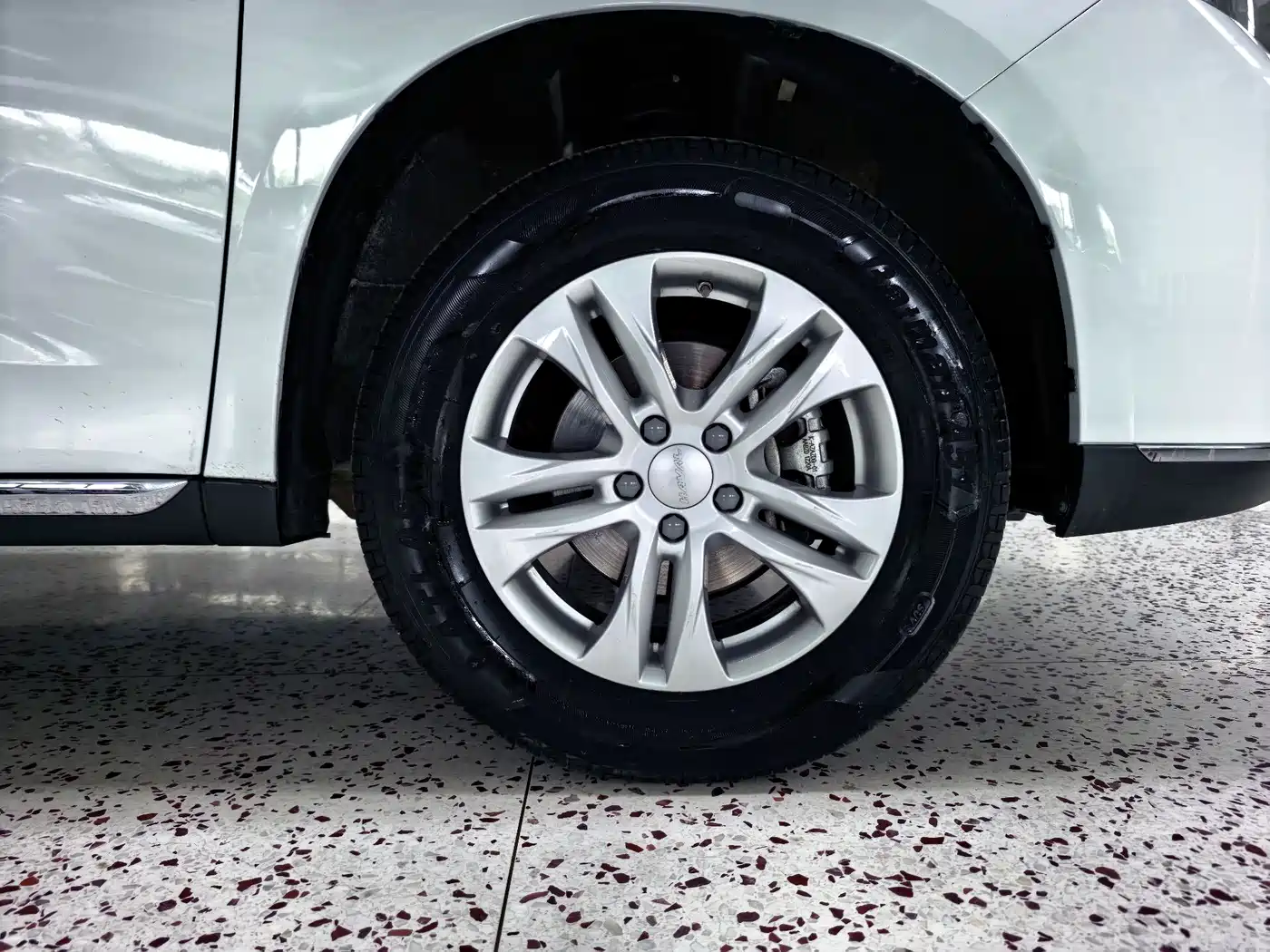 Haval M6 2021 PLUS 1.5T DCT Elite Smart Connect фото 26
