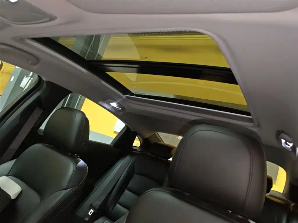 Chevrolet Malibu XL 2022 535T Auto Sharp Dynamic Edition фото 18
