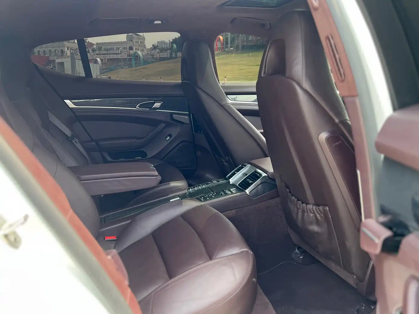 Porsche Panamera 2014 Panamera 3.0T фото 15
