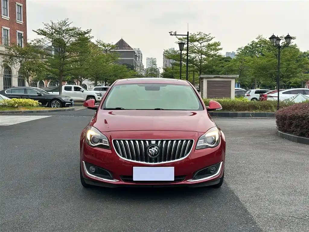 Buick Regal 2015 1.6T Elite Tech Edition фото 2