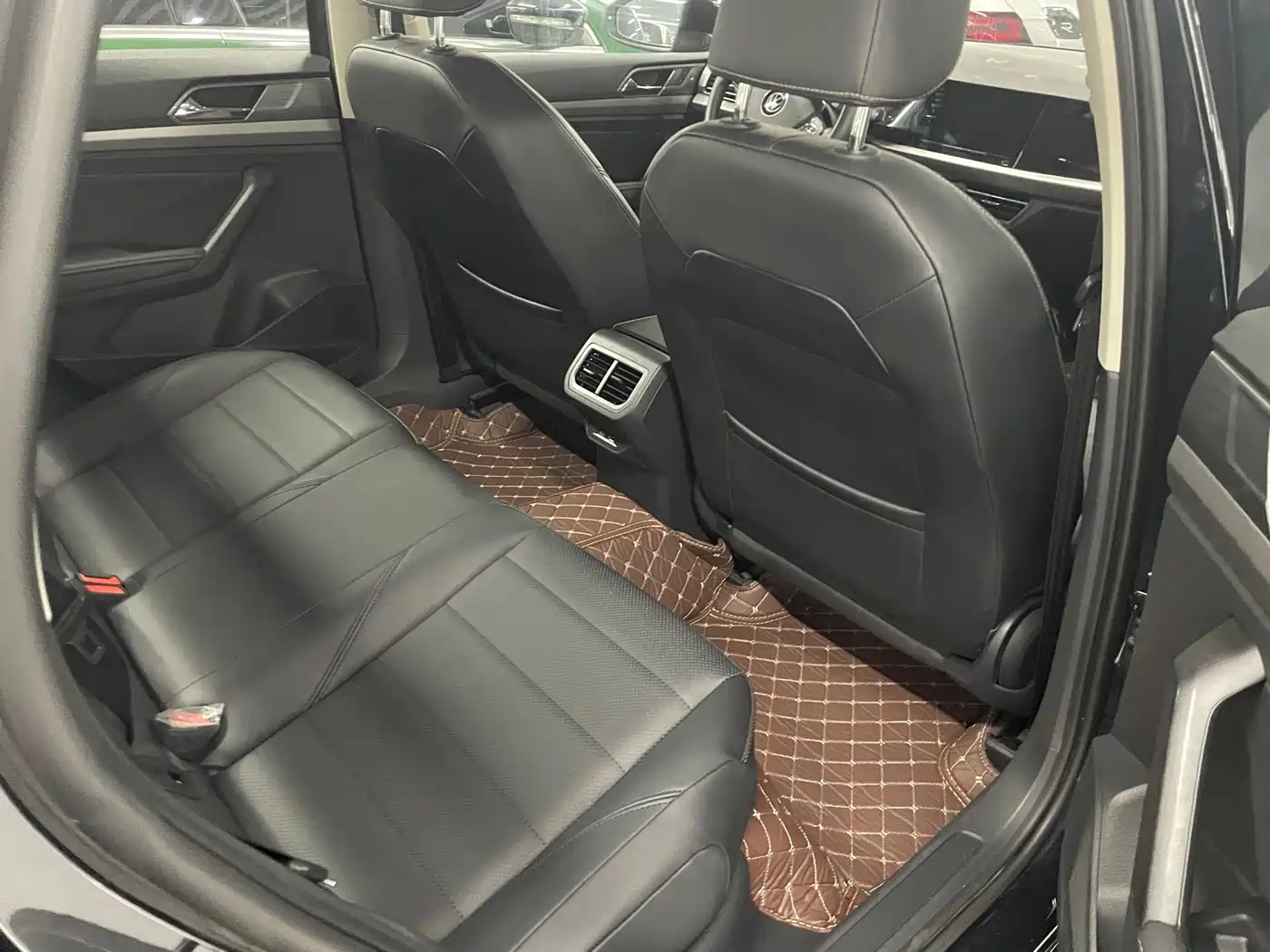 Volkswagen Lavida 2019 1.5L Automatic Comfort Edition China VI фото 6