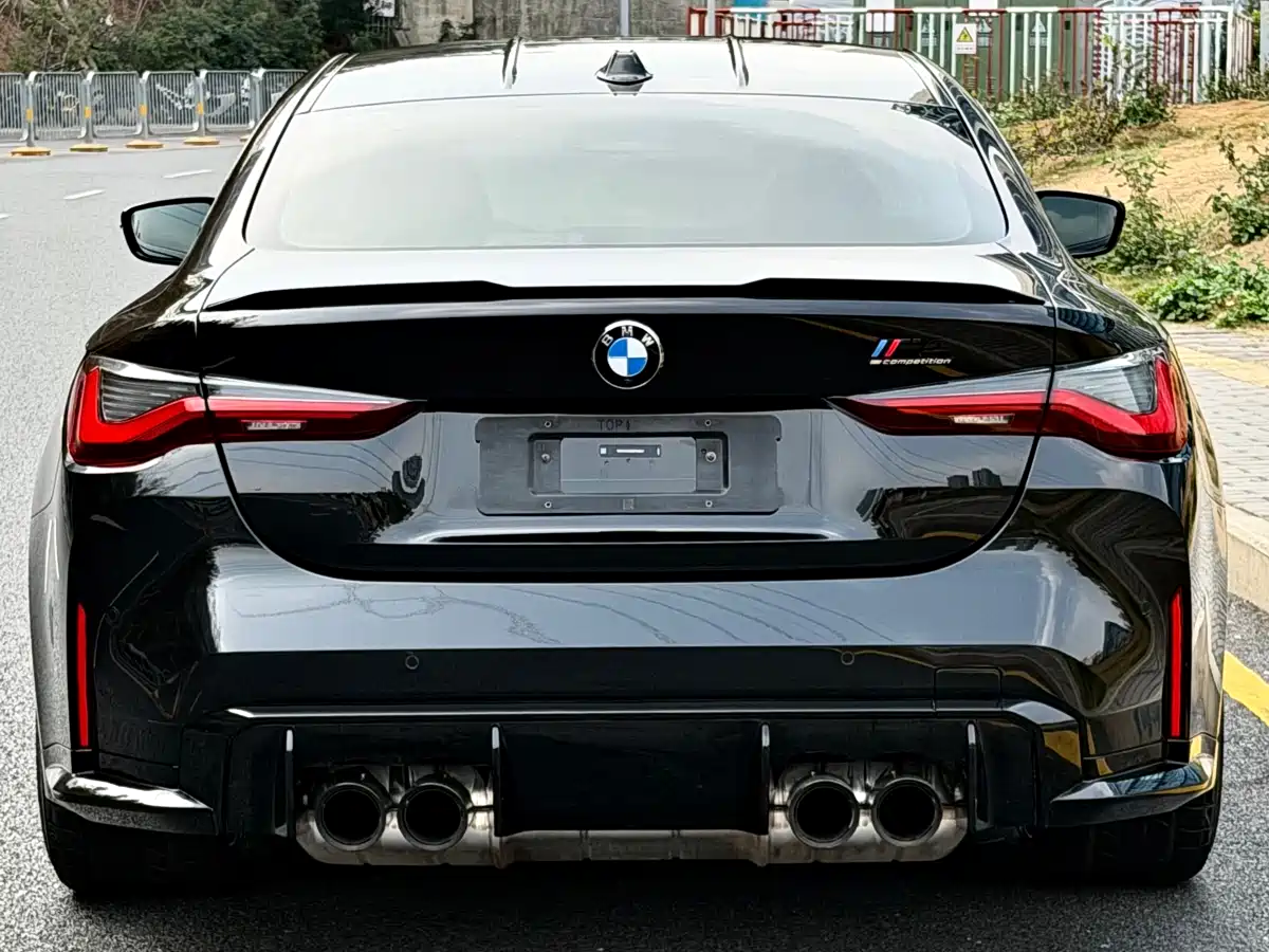 BMW M4 2023 M4 Coupe Thunder Edition фото 6