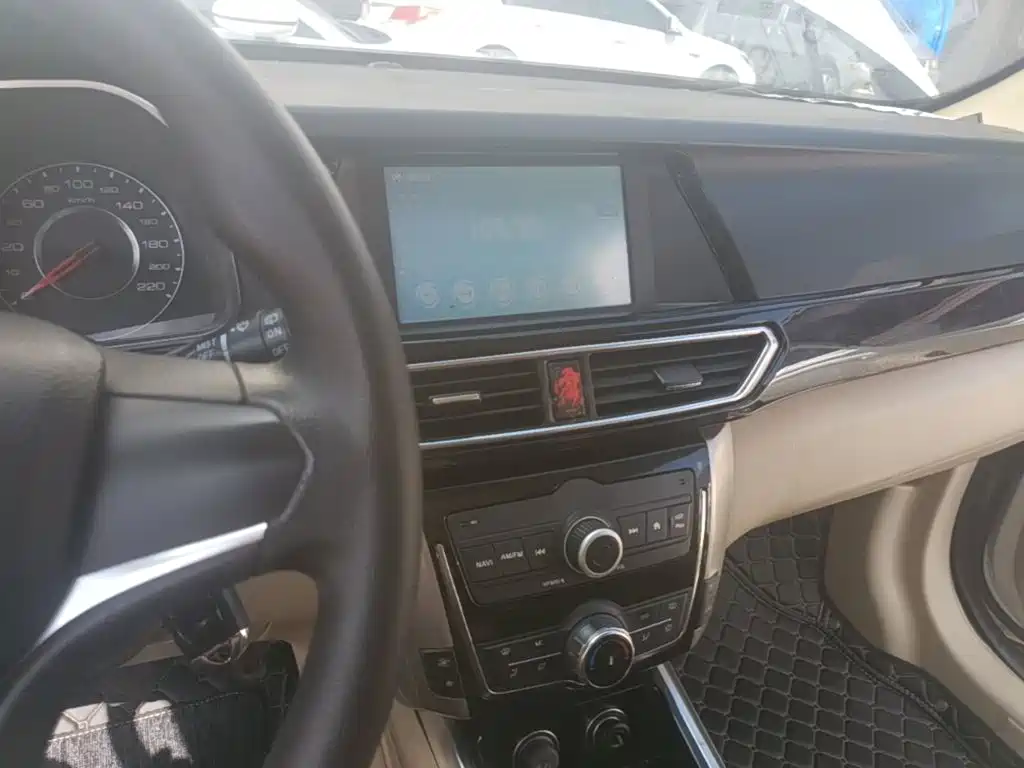 Zotye Damai X5 2017 2017 Value Edition 1.6L Manual Fashion