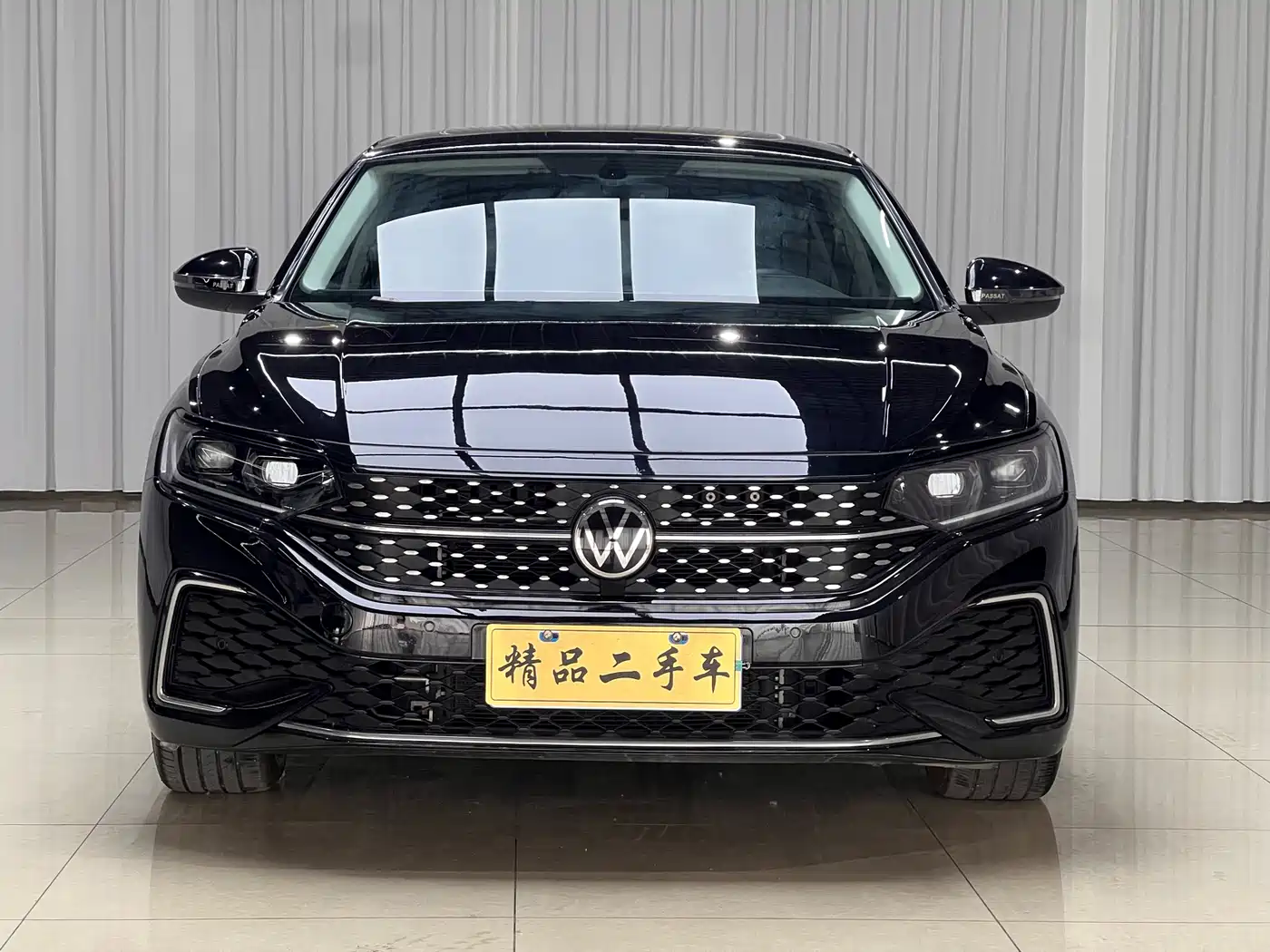 Volkswagen Passat 2022 330TSI Elite Edition фото 2