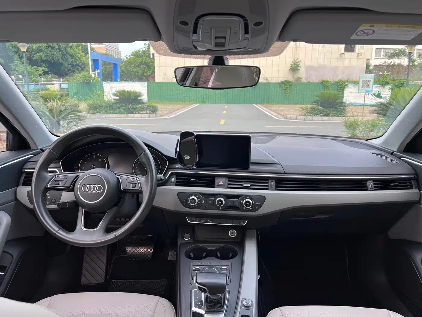 Audi A4L 2017 Plus 40 TFSI Progressive фото 8