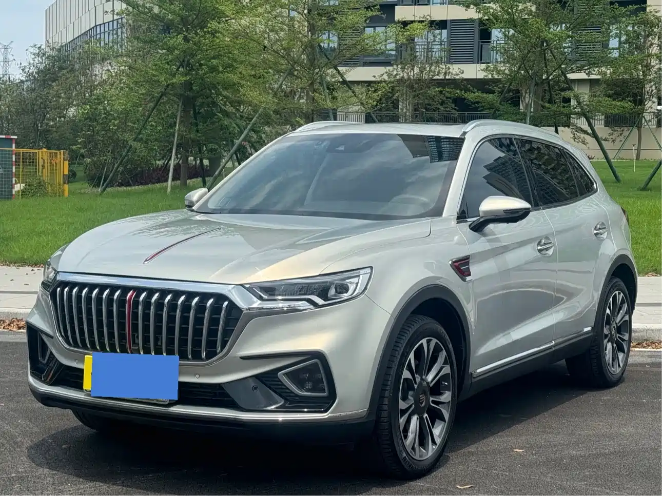 Hongqi HS5 2022 2.0T Smart Connect Flagship AWD Edition