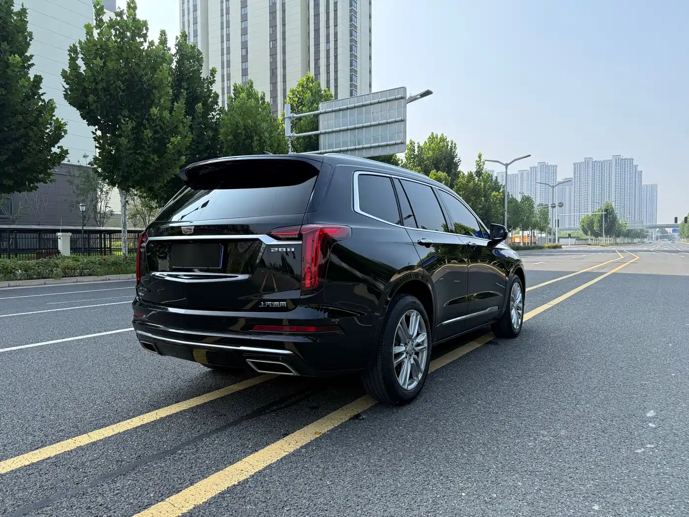 Фото 11 - Cadillac XT6