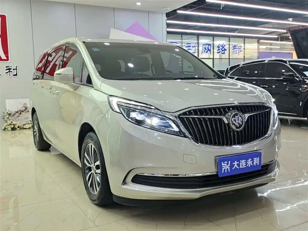 Buick GL8 2018 ES 28T Luxury Type China VI фото 3