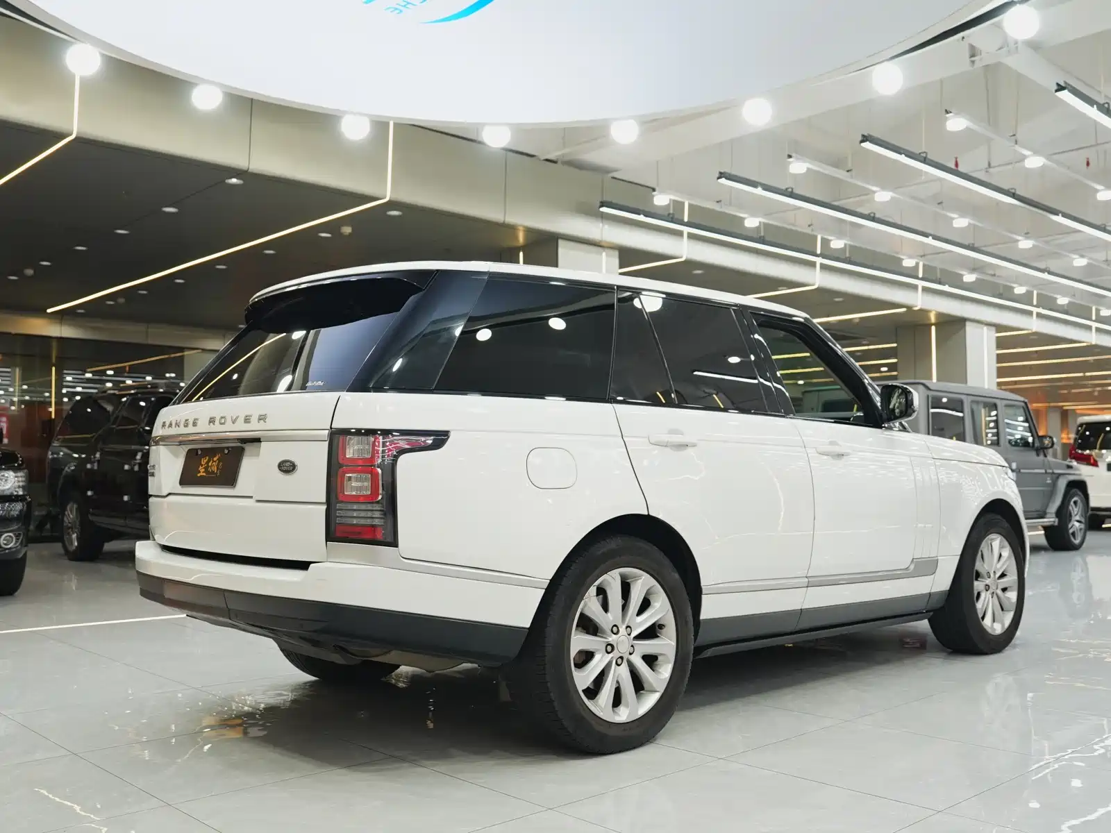 Фото 7 - Land Rover Range Rover