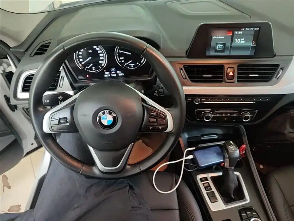 BMW 1 Series 2018 118i Fashion Edition фото 10
