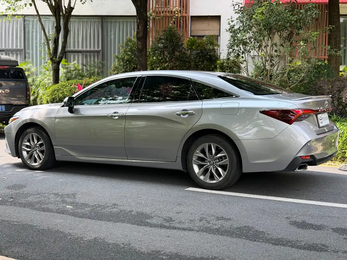 Toyota Avalon 2019 2.0L Luxury Edition (China VI) фото 5