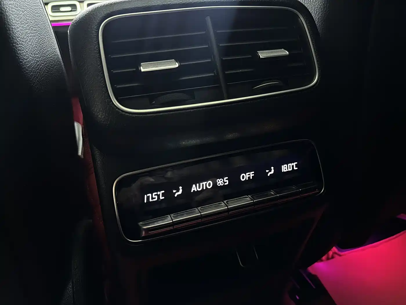 Mercedes-Benz GLE Coupe 2020 GLE 450 4MATIC Coupe SUV Luxury фото 29