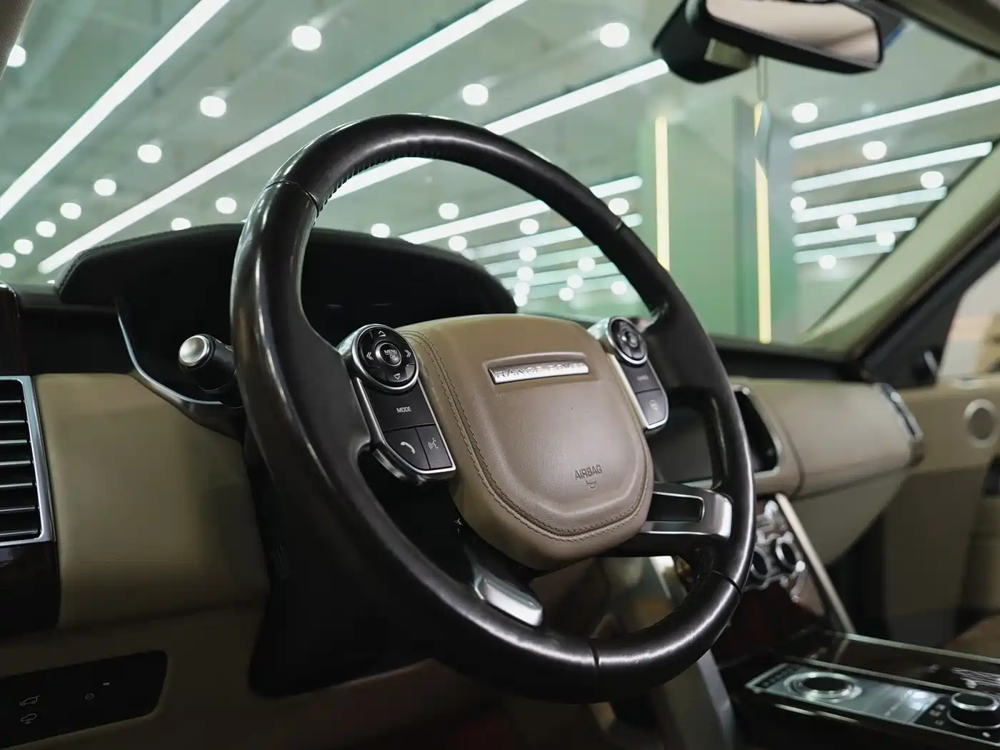 Land Rover Range Rover 2015 3.0 SC V6 Vogue фото 12