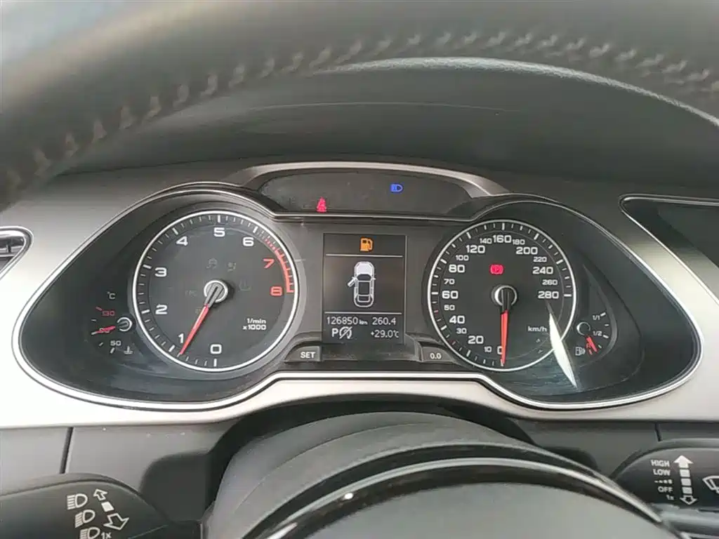 Audi A4L 2016 35 TFSI Collector's Edition Automatic Standard фото 12