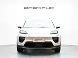 Фото 2 - Porsche Macan EV