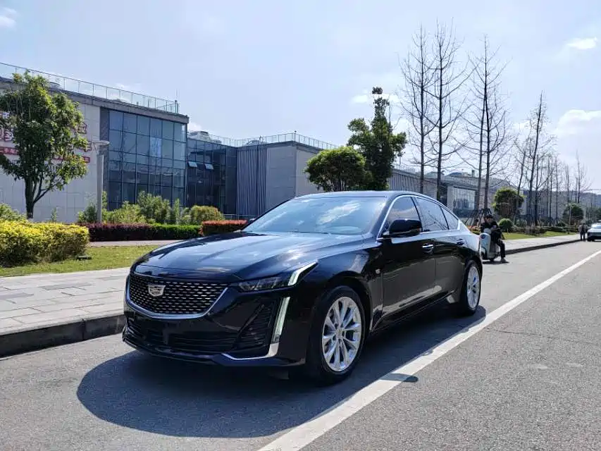 CADILLAC CT5