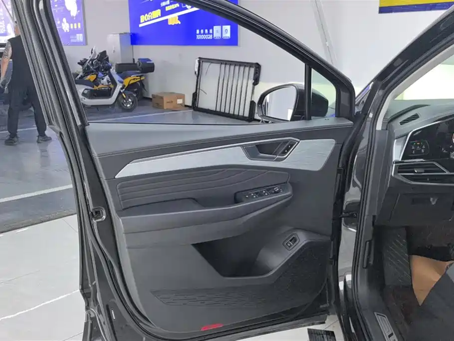 Volkswagen Talagon 2021 380TSI 4WD Luxury Premium Edition Pro фото 7
