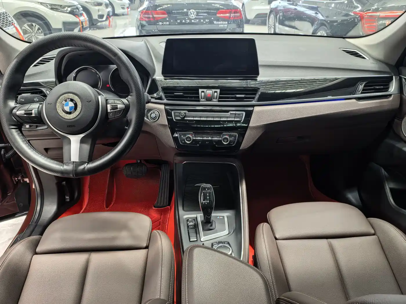 BMW X1 2021 sDrive25Li Leading фото 5
