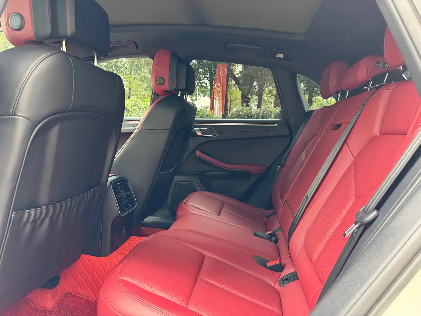 Porsche Macan 2023 Macan 2.0T фото 10