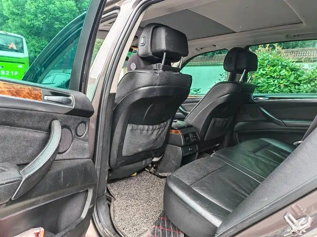 BMW X5 (Import) 2011 xDrive35i Premium фото 8