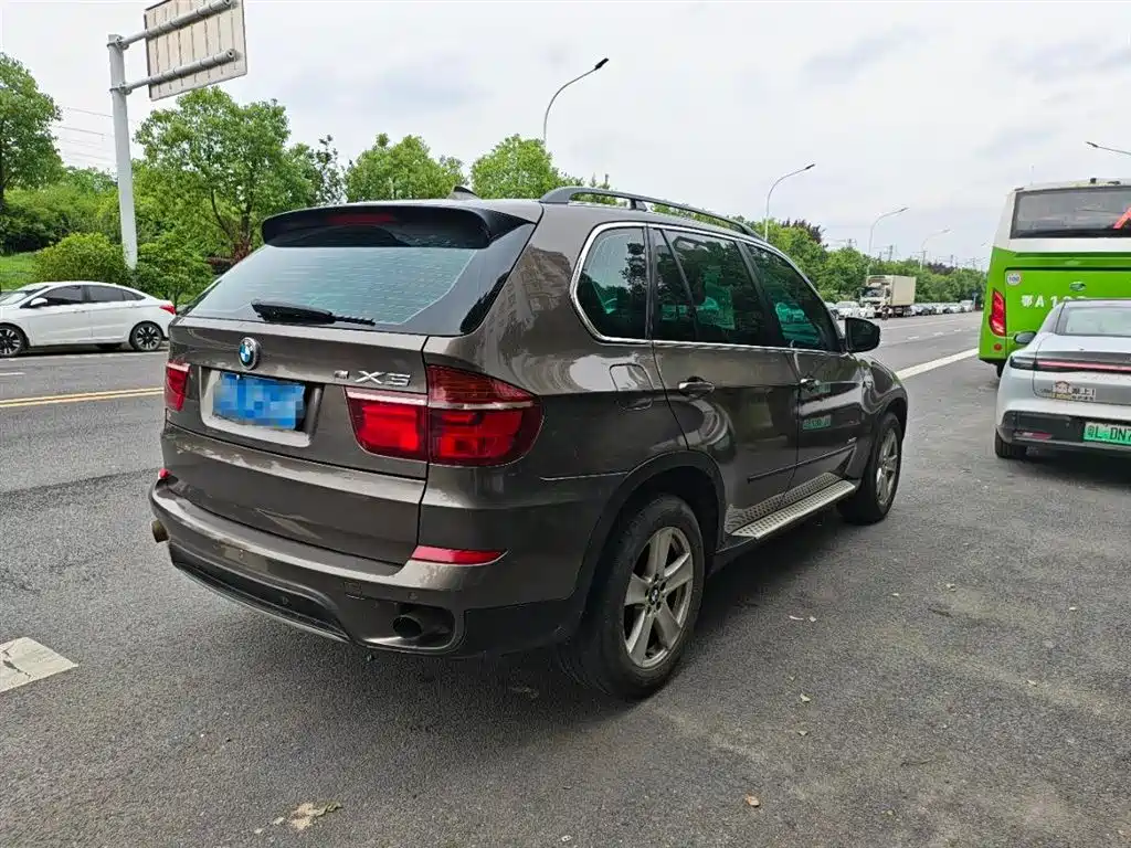 BMW X5 (Import) 2011 xDrive35i Premium фото 6