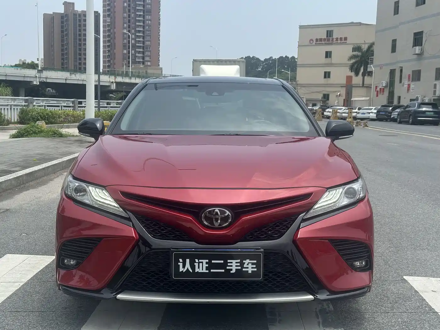 Toyota Camry 2018 2.5S Trend Edition фото 2