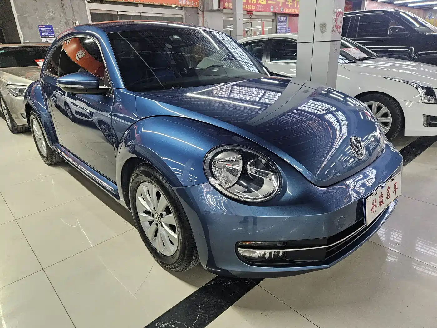 Volkswagen Beetle 2016 Model 180TSI Club Edition фото 3