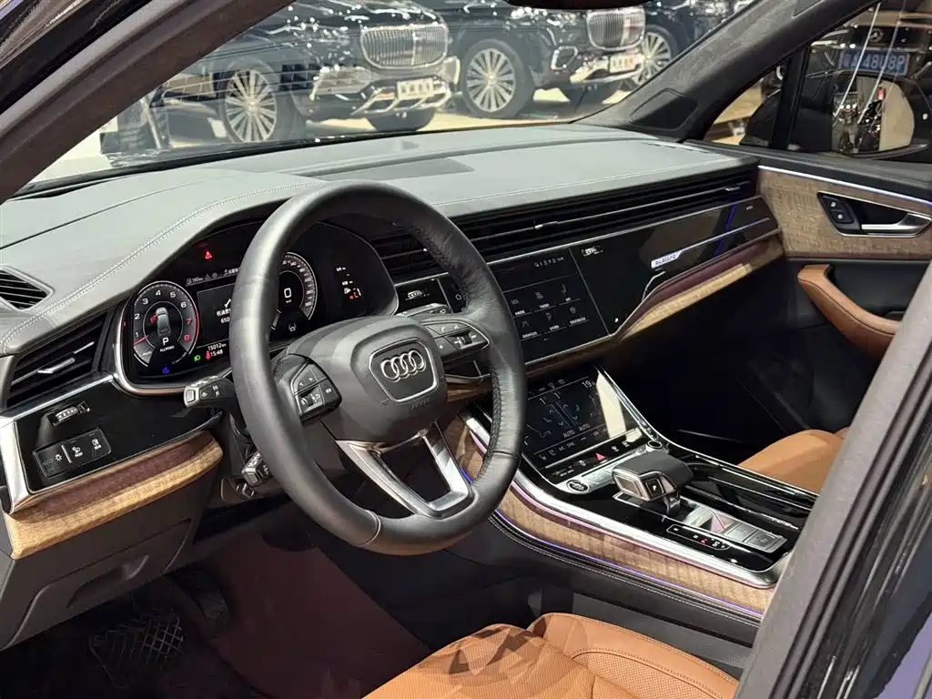 Audi Q7 2025 55 TFSI quattro S line Premium фото 14