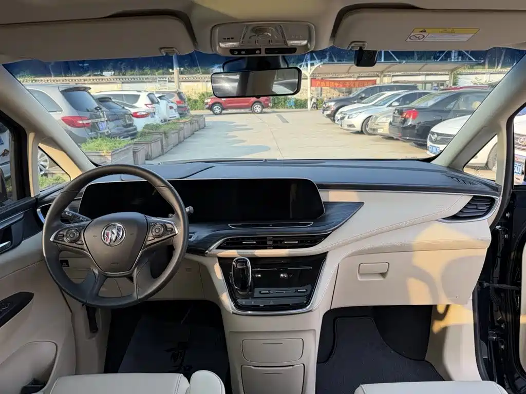 Buick GL8 2023 ES Landmaster Exclusive фото 7